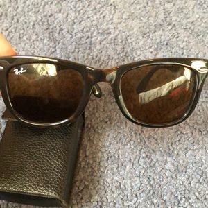 COPY - Rayban folding Wayfarer Sunglasses
